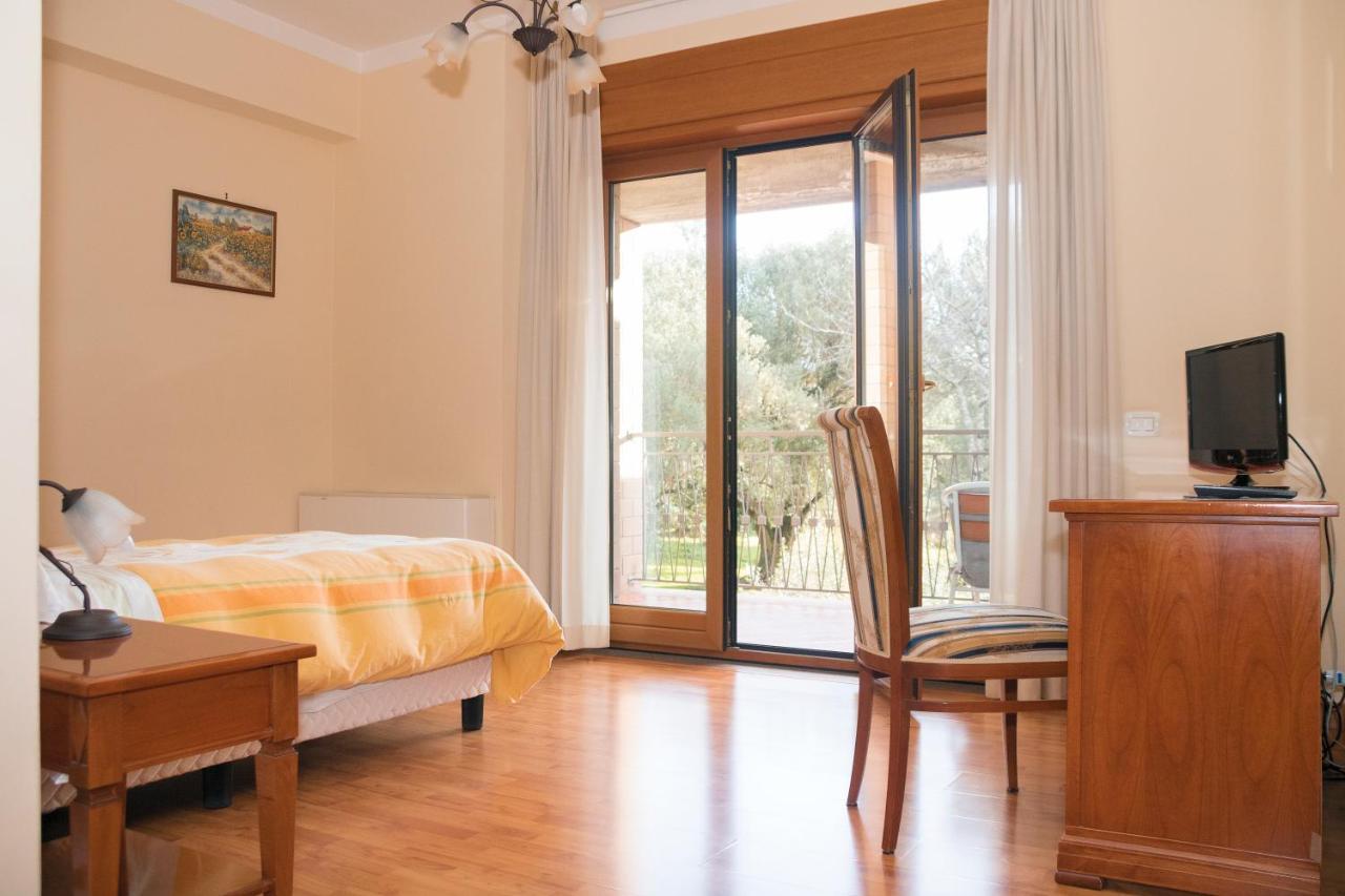 Ruggiero Park Hotel Vallo della Lucania Luaran gambar