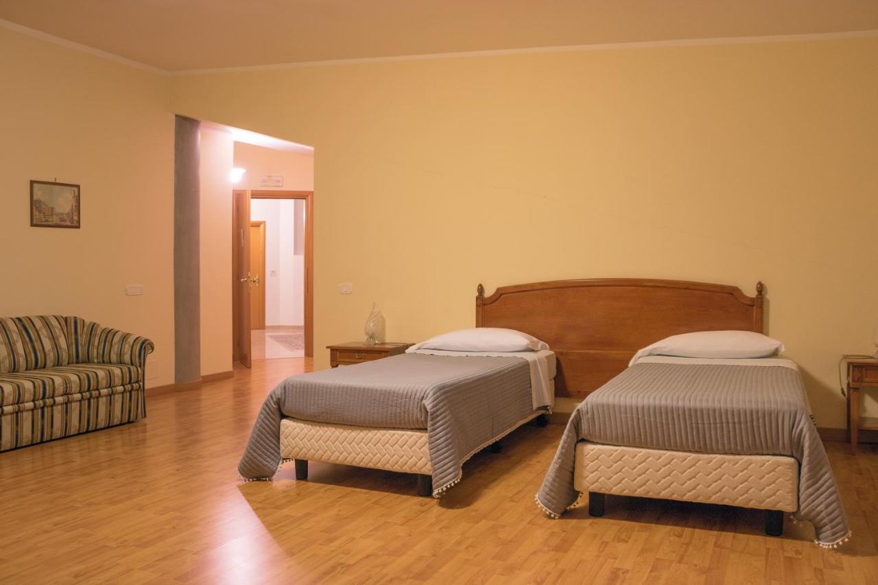 Ruggiero Park Hotel Vallo della Lucania Luaran gambar