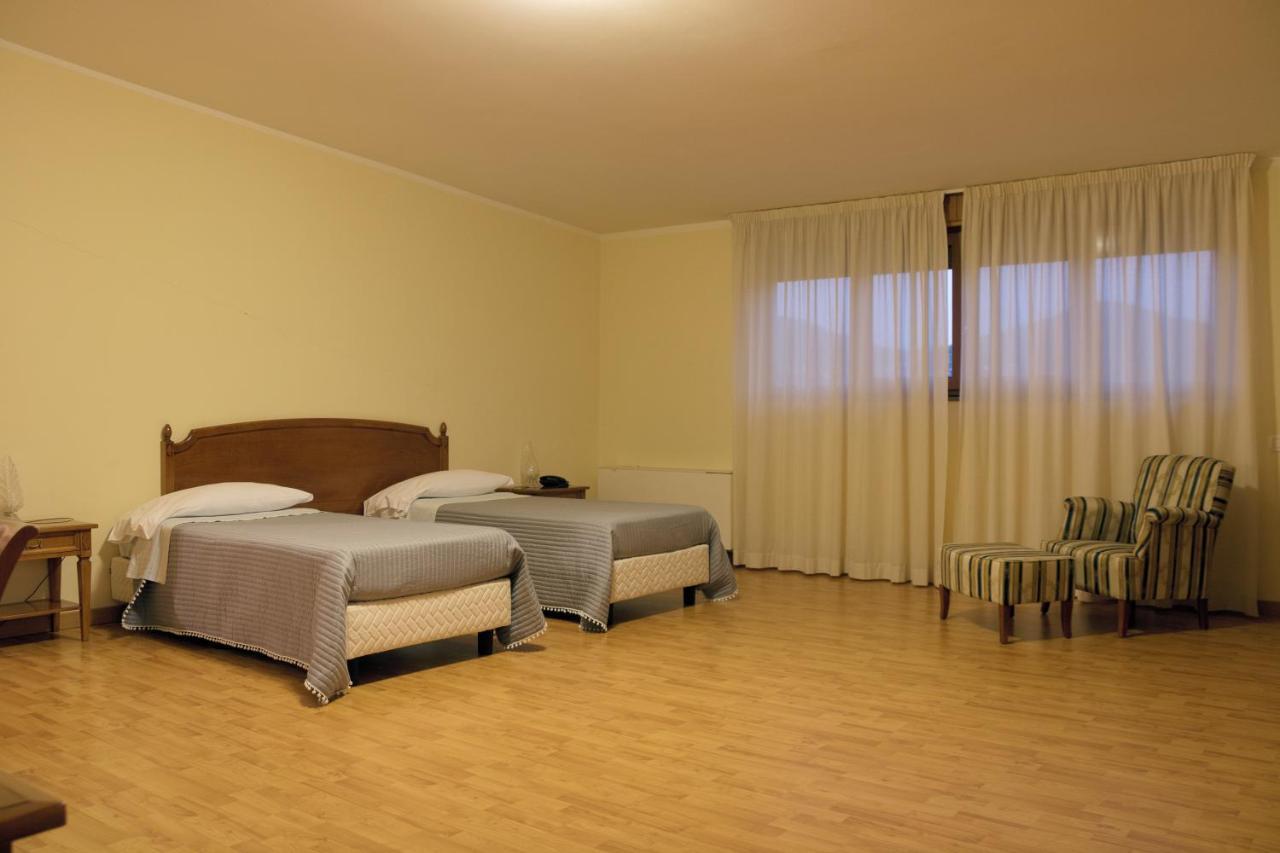 Ruggiero Park Hotel Vallo della Lucania Luaran gambar
