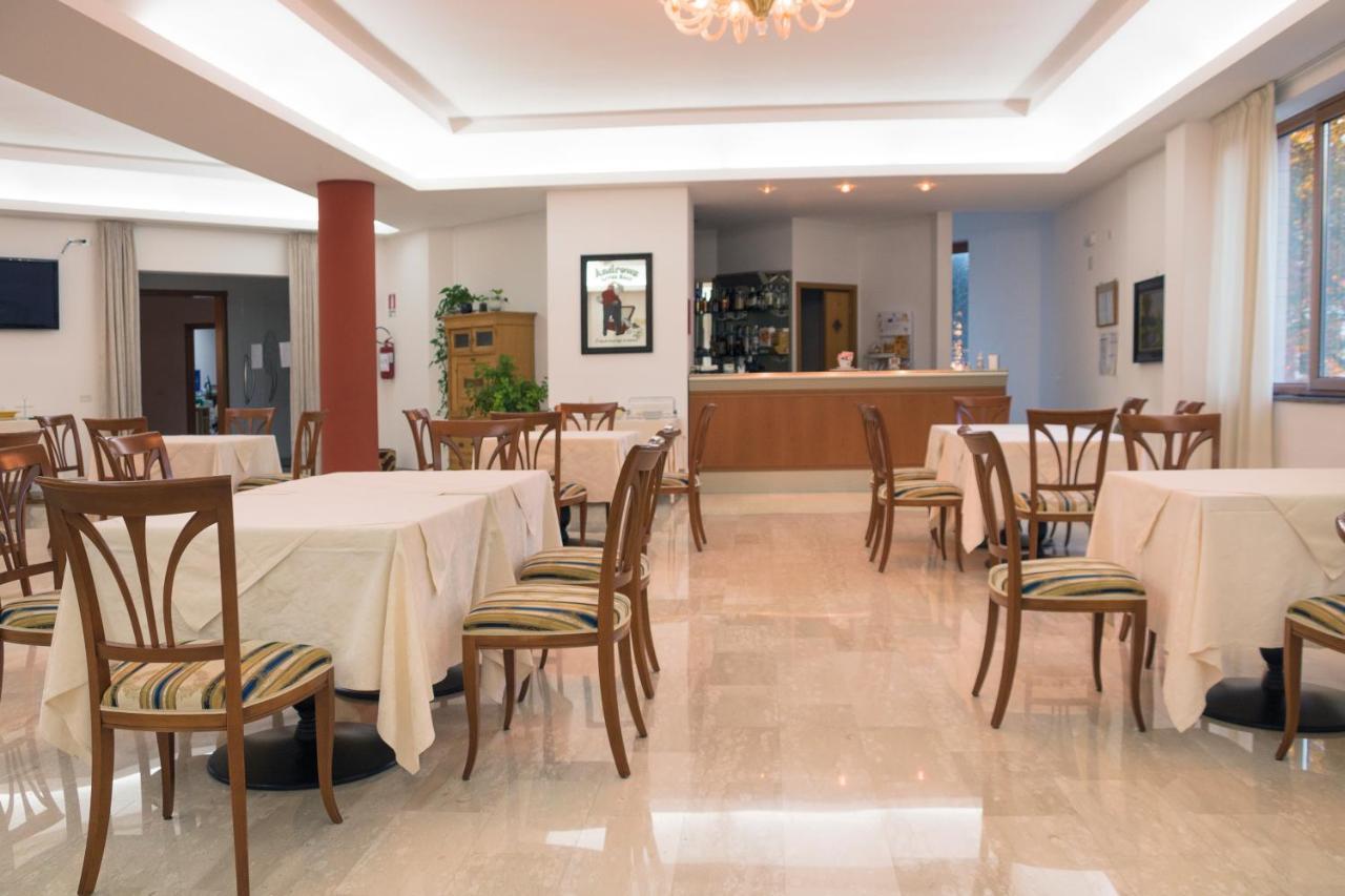 Ruggiero Park Hotel Vallo della Lucania Luaran gambar